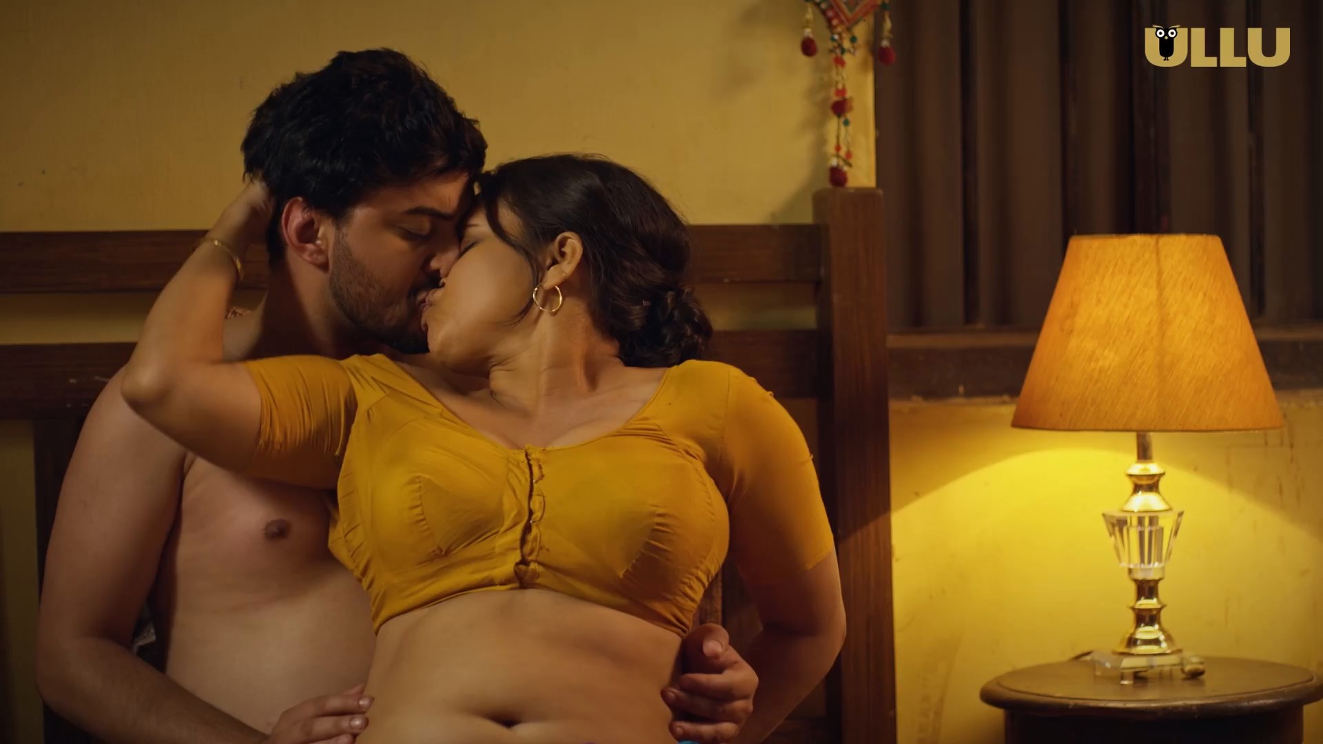 Charmsukh (Maa Devrani Beti Jethani) (2022) Part 2 Season 1 Ullu Originals